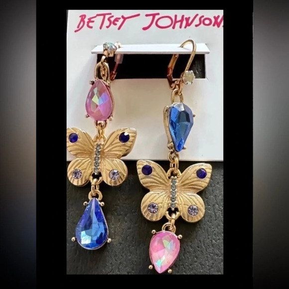 BETSEY JOHNSON ‘Buggin Out’ Butterfly Charm Necklace &. Matching Earrings NWT - Picture 12 of 13